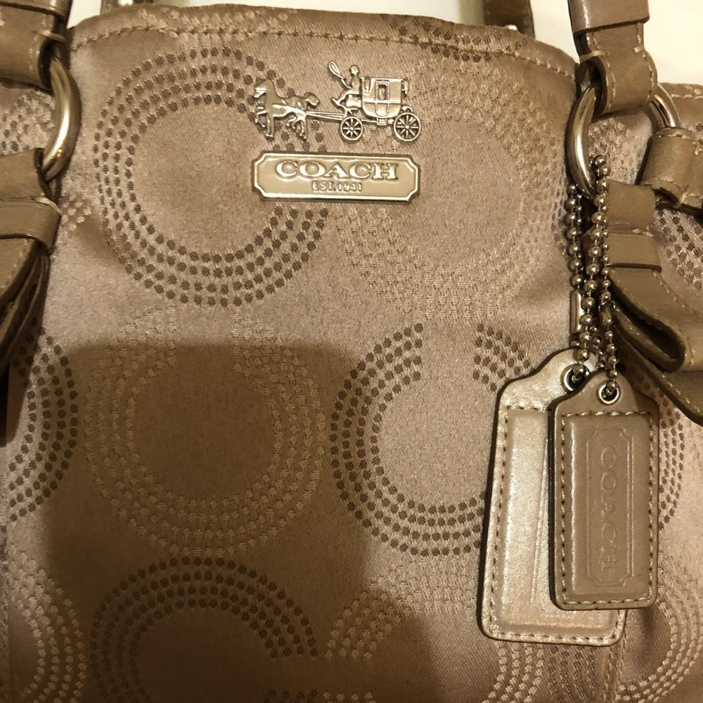 Coach Madison Op Art Dotted Shoulder Bag - Picture 2 of 12